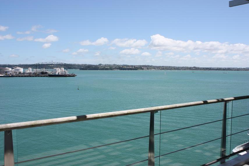 Qv Absolute Waterfront Lägenhet Auckland Exteriör bild